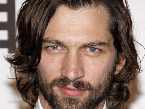 Michiel Huisman in de nieuwe campagne van Chanel&nbsp;N°5