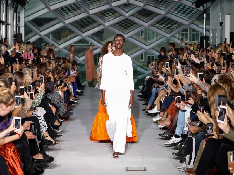 Lijnenspel: Natan Couture showt collectie voorjaar/zomer&nbsp;2021